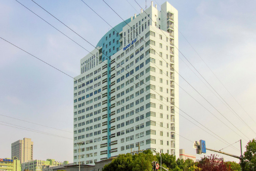 上海漕河涇創新大樓：漕河涇開發區地標，創新氛圍濃厚